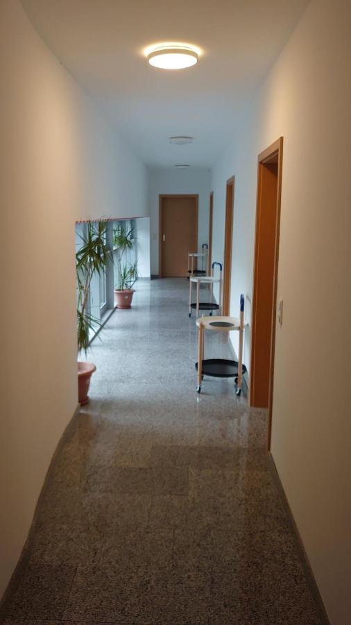 Maxim Apartments ماينتس المظهر الخارجي الصورة