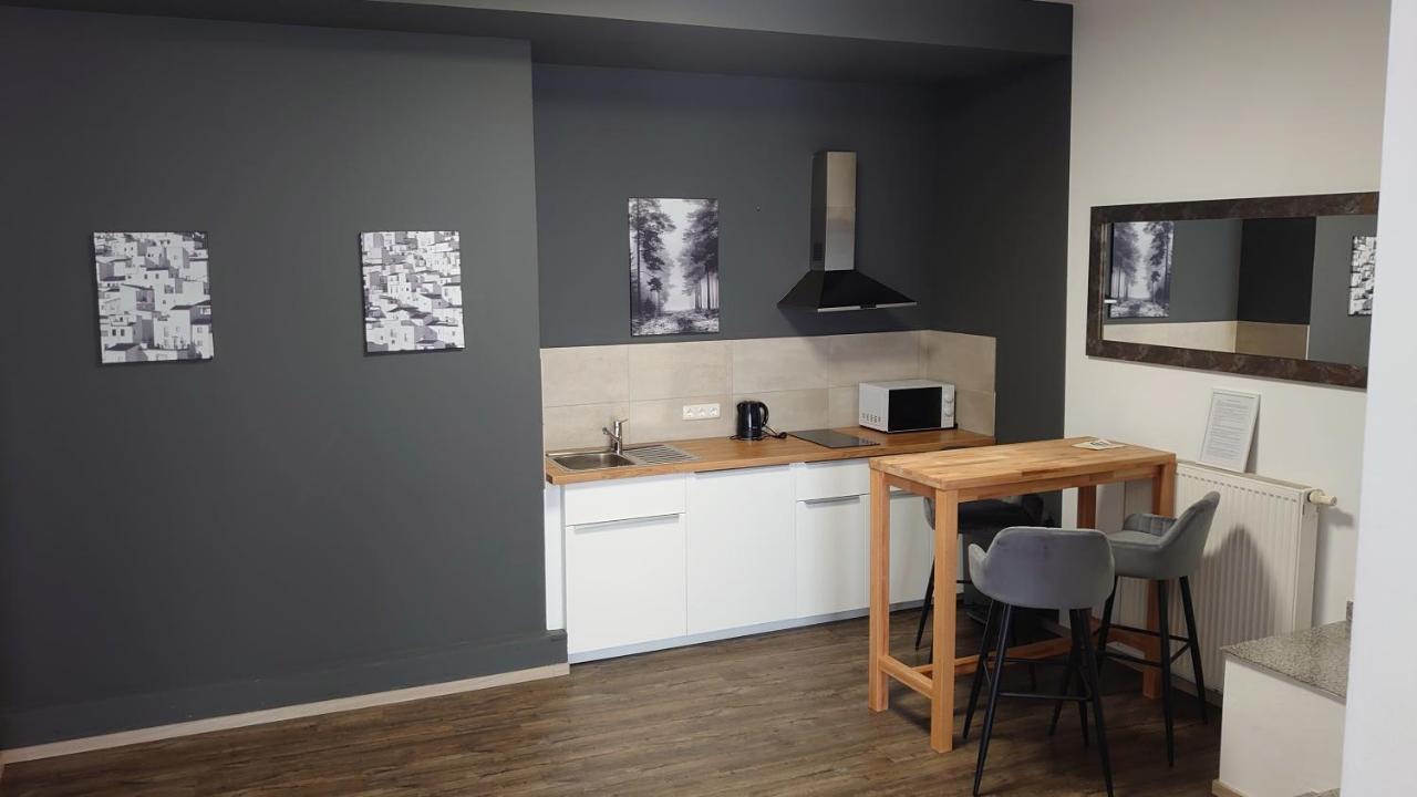 Maxim Apartments ماينتس المظهر الخارجي الصورة